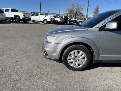 Used 2018 Dodge Journey SXT w/ Connectivity Group image 6