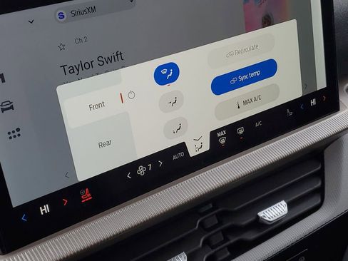 New 2026 Ford Explorer Active w/ Active Comfort Package image 19