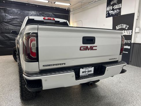 Used 2017 GMC Sierra 1500 Denali AWD/4WD image 5