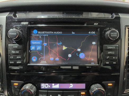 Used 2017 Nissan Titan Platinum Reserve image 18