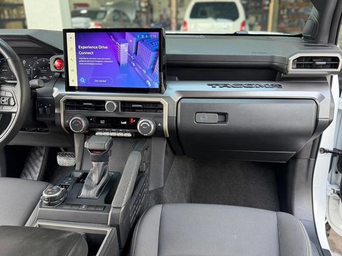 Used 2024 Toyota Tacoma TRD Off-Road w/ TRD Off Road Upgrade Package image 70