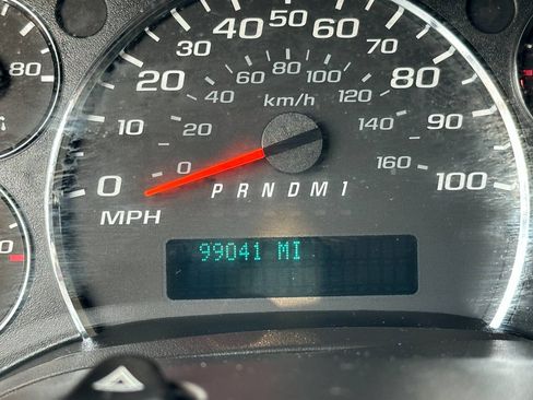 Used 2014 Chevrolet Express 3500 LT w/ LT Preferred Equipment Group RWD image 33