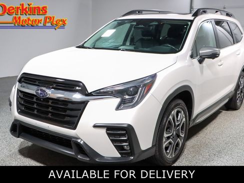 Used 2023 Subaru Ascent Limited w/ Technology Package AWD/4WD image 1