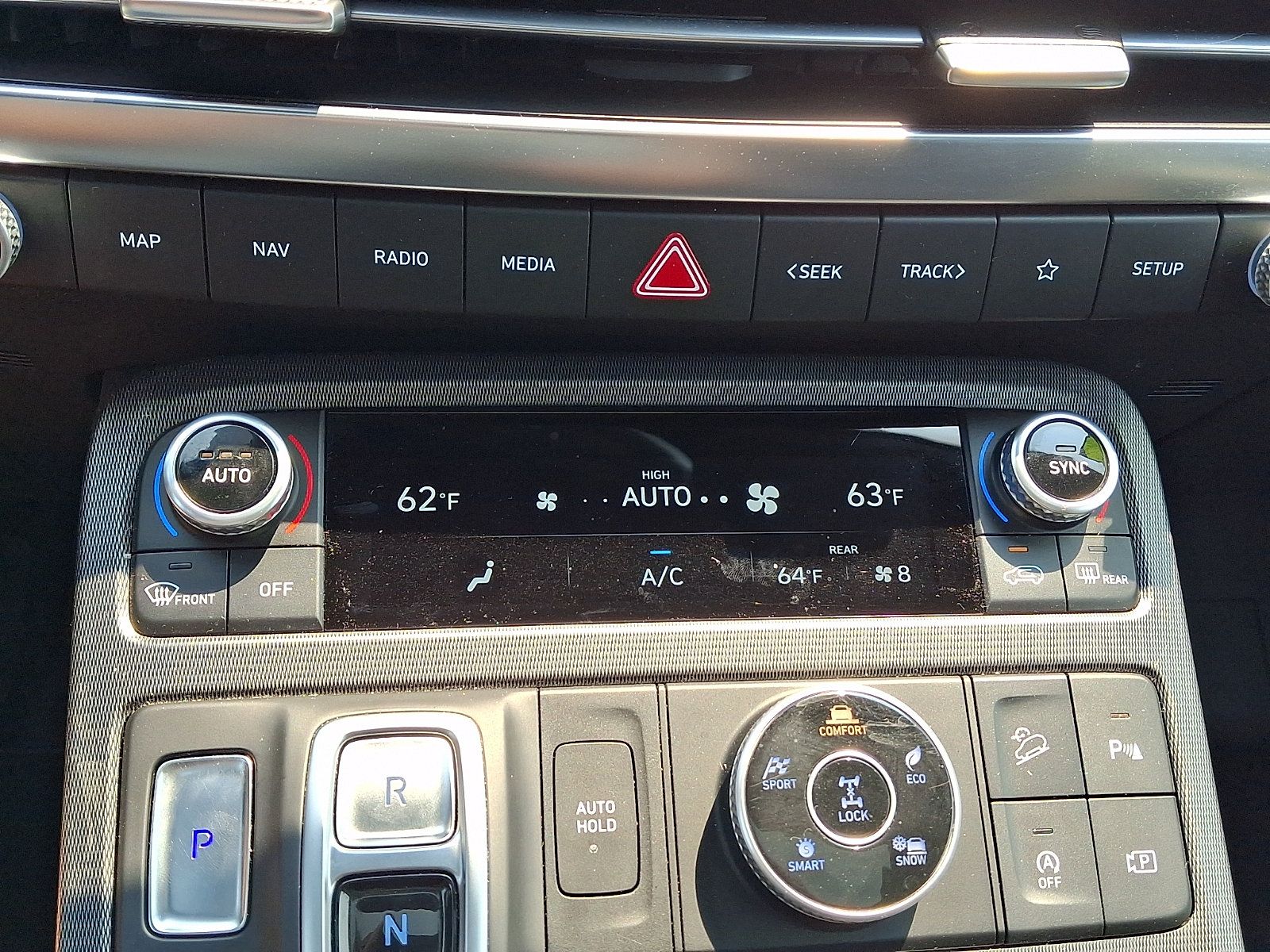 Certified 2024 Hyundai Palisade Calligraphy AWD/4WD image 17