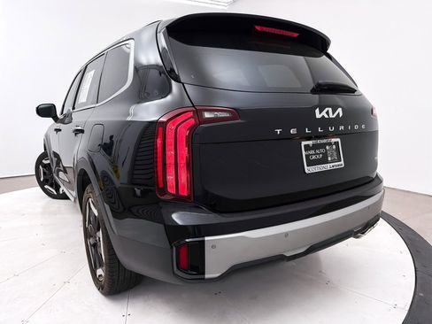 Used 2023 Kia Telluride S w/ S Sunroof Package image 10