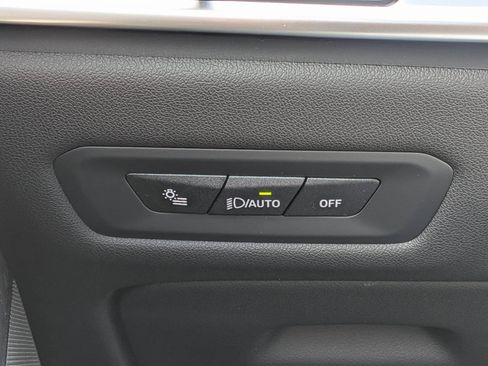 New 2026 BMW X5 xDrive40i w/ Climate Comfort Package image 18