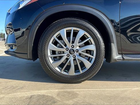 Certified 2025 INFINITI QX50 Luxe image 12