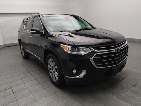 Used 2018 Chevrolet Traverse Premier w/ Driver Confidence II Package FWD image 13