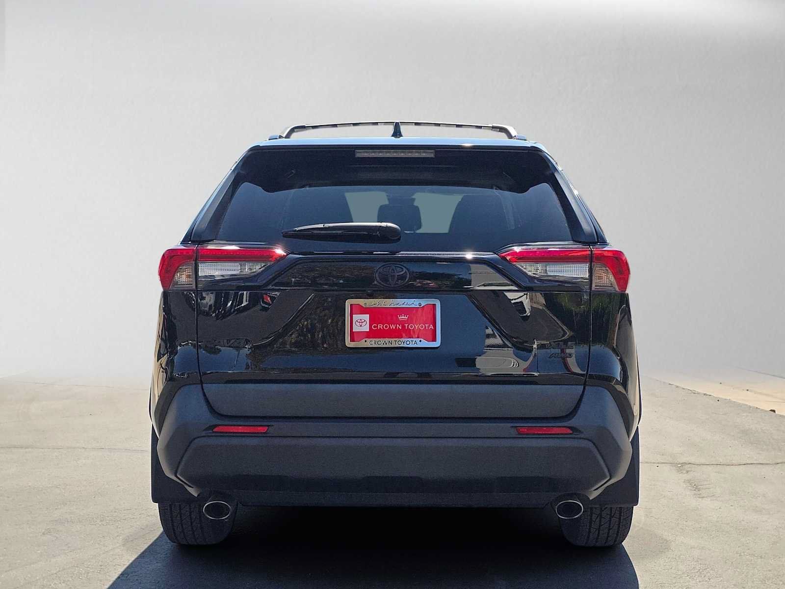 Certified 2024 Toyota RAV4 XLE Premium AWD/4WD image 4
