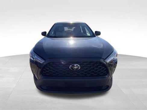 Used 2022 Toyota Corolla Cross L image 14