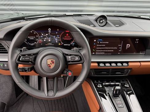 New 2026 Porsche 911 Carrera image 17