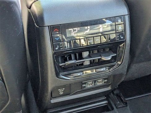 Certified 2021 Jeep Grand Cherokee L Limited w/ MOPAR Finishing Package image 25