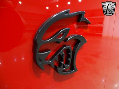 Used 2019 Dodge Challenger SRT Hellcat Redeye image 16