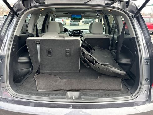 Used 2019 Honda Pilot Elite image 16