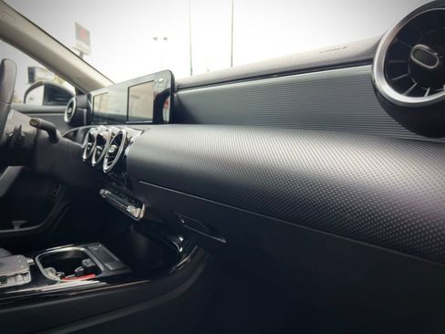 Used 2019 Mercedes-Benz A 220 image 19