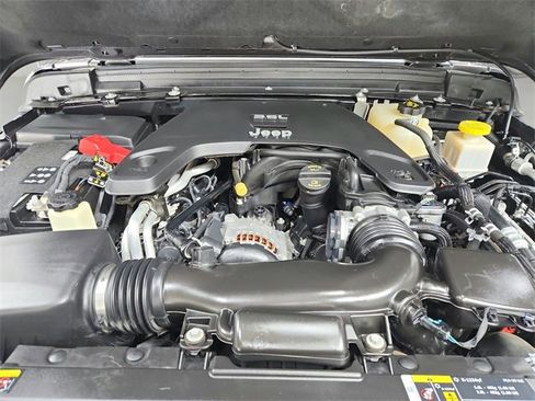 Used 2020 Jeep Gladiator Sport w/ Quick Order Package 24S image 17