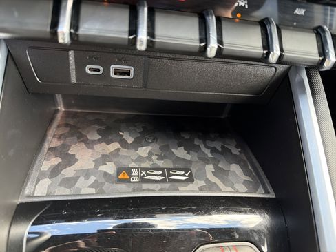 Used 2023 Chevrolet Colorado Z71 w/ Z71 Convenience Package 2 image 20