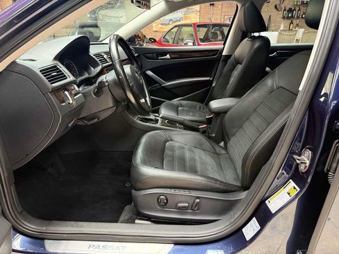 Used 2014 Volkswagen Passat TDI SEL Premium FWD image 8