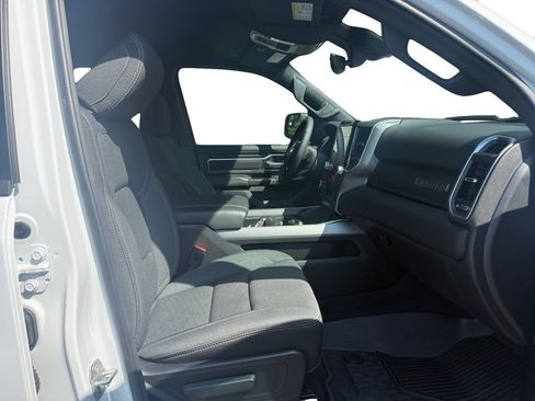 Used 2025 RAM 1500 Big Horn RWD image 15