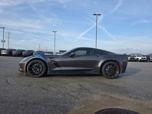 Used 2017 Chevrolet Corvette Grand Sport image 4