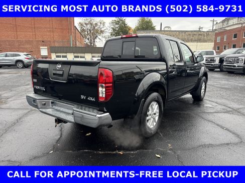 Used 2021 Nissan Frontier SV image 6