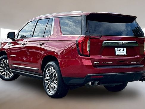 Used 2023 GMC Yukon Denali Ultimate AWD/4WD image 4
