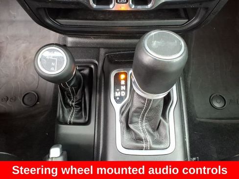 Used 2023 Jeep Wrangler Sahara w/ Cold Weather Group image 15