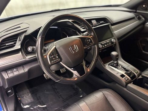 Used 2019 Honda Civic Sport Touring image 11