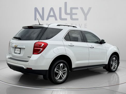 Used 2017 Chevrolet Equinox Premier w/ Enhanced Convenience Package FWD image 5
