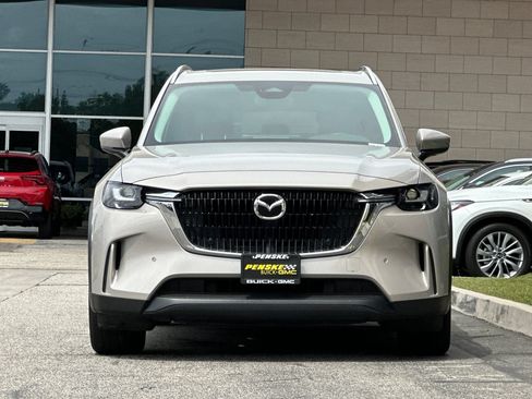 Used 2025 MAZDA CX-90 3.3 Turbo w/ Preferred Package AWD/4WD image 9