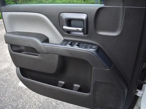 Used 2018 Chevrolet Silverado 3500 W/T w/ WT Convenience Package AWD/4WD image 32
