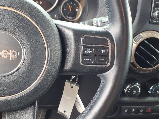 Used 2016 Jeep Wrangler Unlimited Sahara AWD/4WD image 17