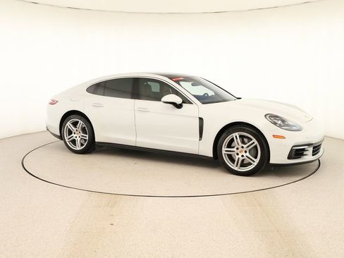 Used 2018 Porsche Panamera 4S AWD/4WD image 9