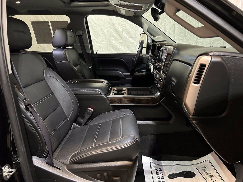 Used 2015 GMC Sierra 2500 Denali AWD/4WD image 37