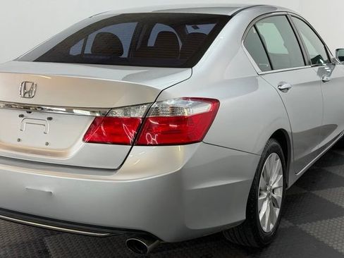 Used 2015 Honda Accord EX image 10