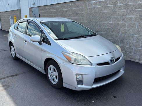 Used 2011 Toyota Prius Two FWD image 3