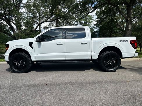 Used 2025 Ford F150 XLT w/ Equipment Group 301A Standard AWD/4WD image 8
