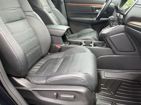 Used 2018 Honda CR-V Touring image 16