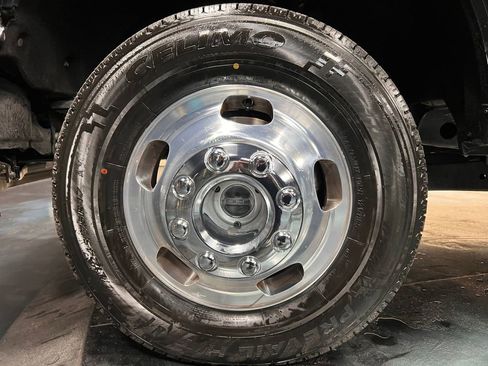 Used 2022 Ford F350 Lariat w/ Lariat Value Package AWD/4WD image 26