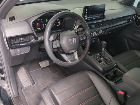 Used 2025 Honda CR-V Sport Touring image 9