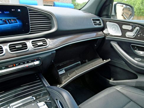 Used 2020 Mercedes-Benz GLE 350 image 28