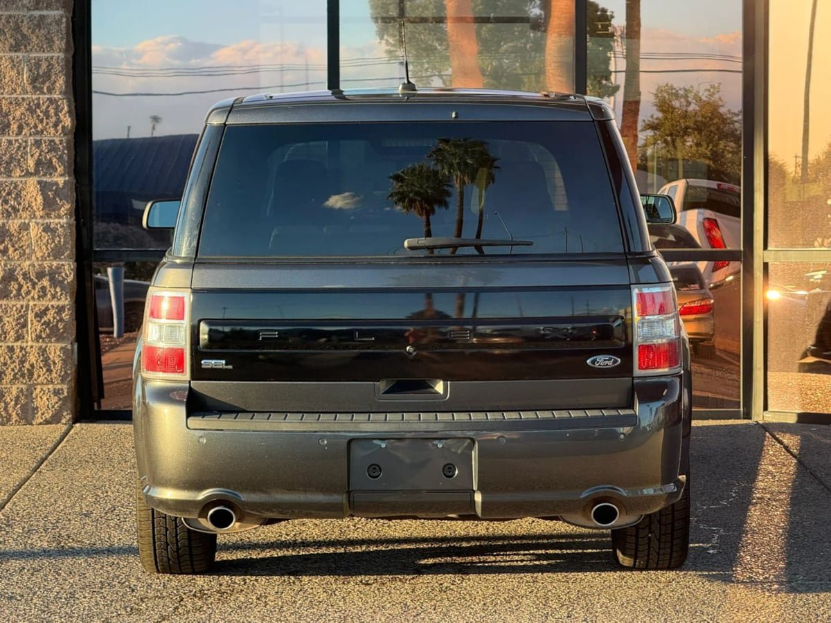 Used 2018 Ford Flex SEL w/ Equipment Group 202A FWD image 9