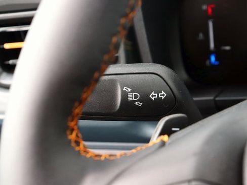 New 2025 Ford Maverick Tremor image 24