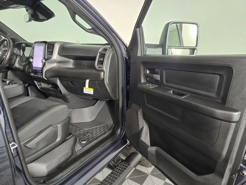 New 2026 RAM 2500 Tradesman AWD/4WD image 44