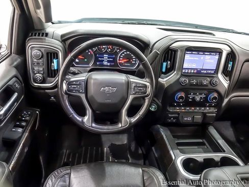 Used 2020 Chevrolet Silverado 1500 LT Trail Boss image 19