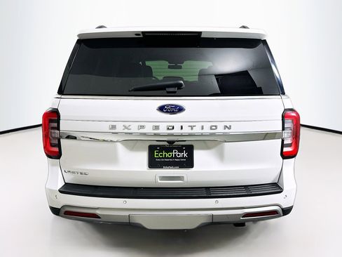 Used 2024 Ford Expedition Limited image 7