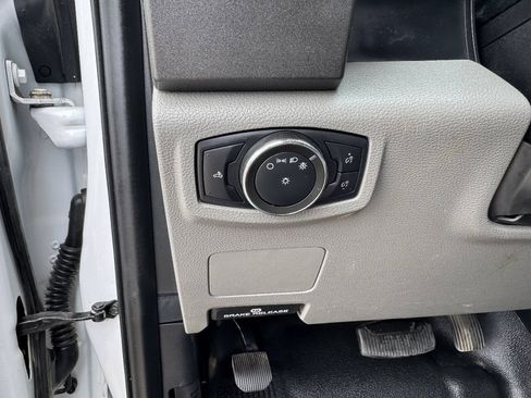 Used 2020 Ford F350 XL w/ Snow Plow Prep Package AWD/4WD image 15