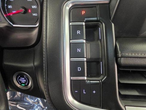 Used 2022 Chevrolet Suburban LS w/ Driver Alert Package AWD/4WD image 17