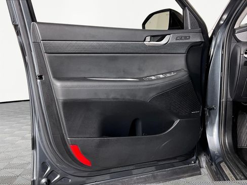 Used 2023 Hyundai Palisade Limited FWD image 19