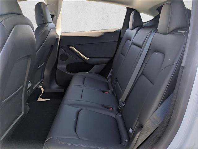 Used 2025 Tesla Model Y Performance AWD/4WD image 15